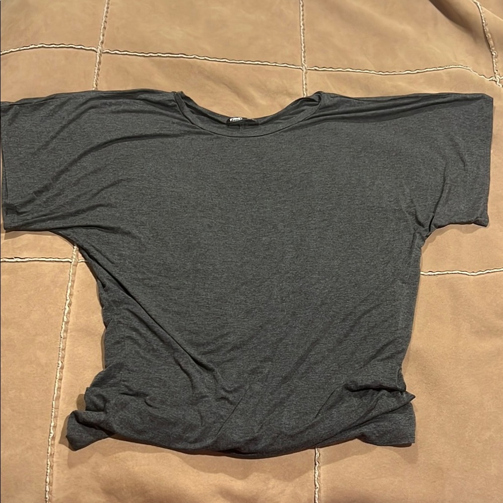 Women’s Charcoal Short Sleeve Tee